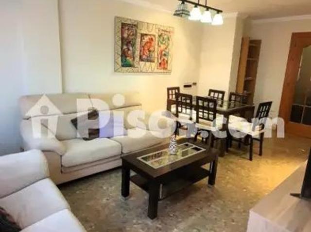 Piso en alquiler en Avd Montserrat