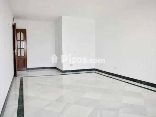 Piso en alquiler en Avda. de España