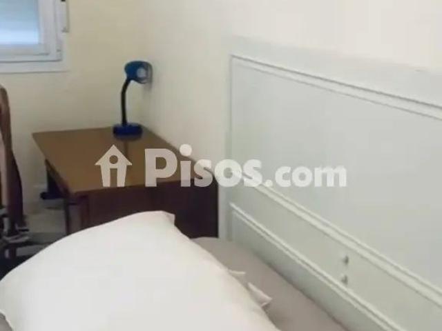 Piso en alquiler en Avda. del Cid