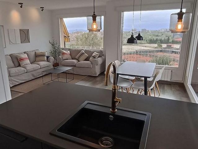 Piso en alquiler en avenida Chile, Barcelona, de 80 m² 2 habitaciones por 2.140