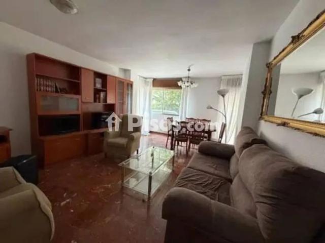 Piso en alquiler en Avenida de Andalucía