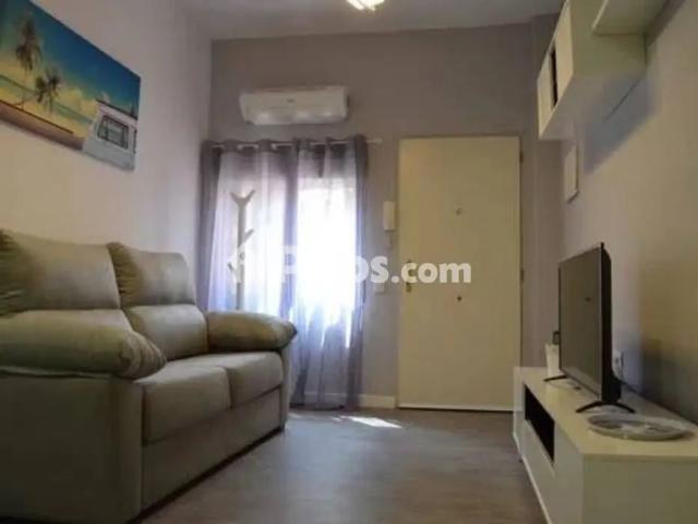 Piso en alquiler en Avenida de Denia