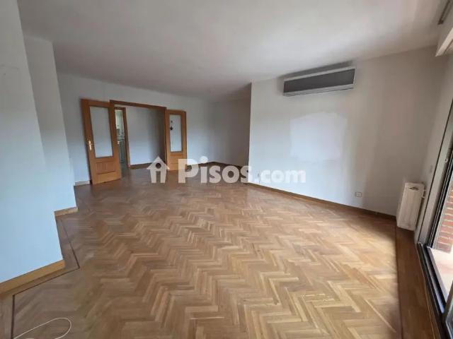 Piso en alquiler en Avenida de Europa