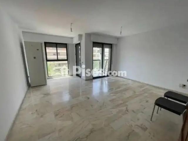 Piso en alquiler en Avenida de Federico Soto