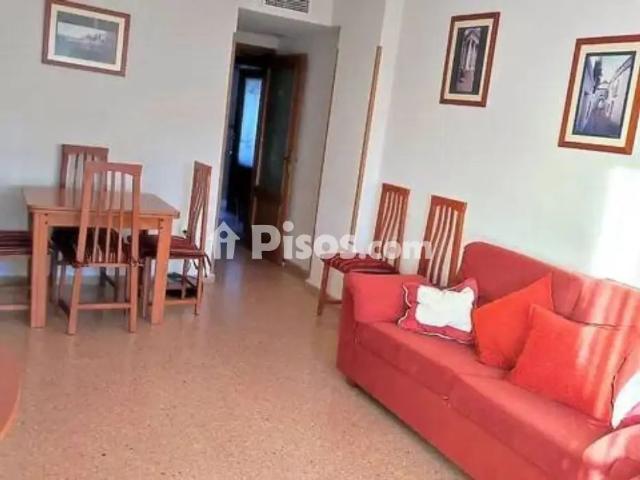 Piso en alquiler en Avenida de Oviedo