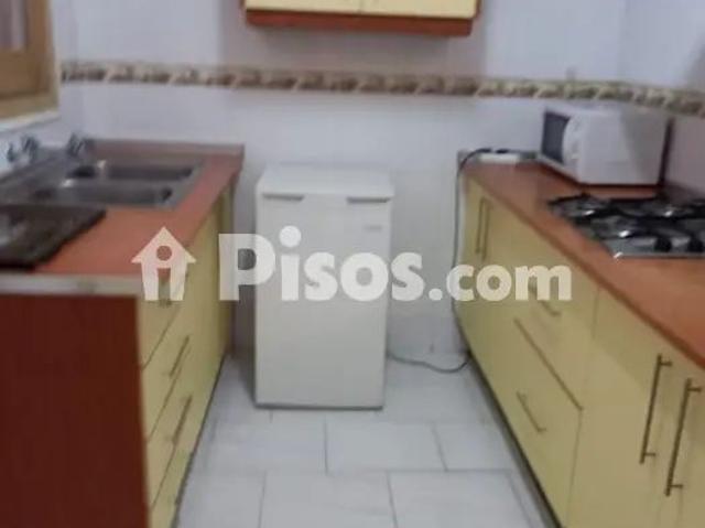 Piso en alquiler en Avenida de los Andaluces