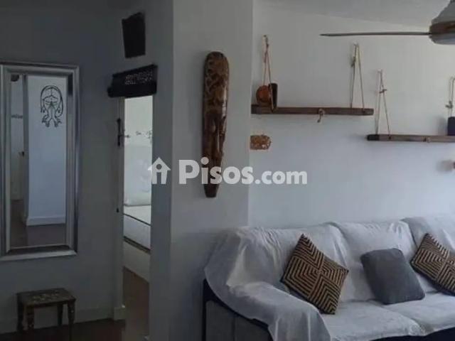 Piso en alquiler en Avenida de la Costa Blanca, cerca de Calle de Sicilia