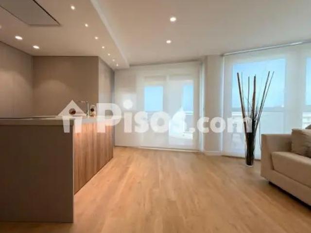Piso en alquiler en Avenida de la Costa Blanca, cerca de Calle del Peñón de Ifach