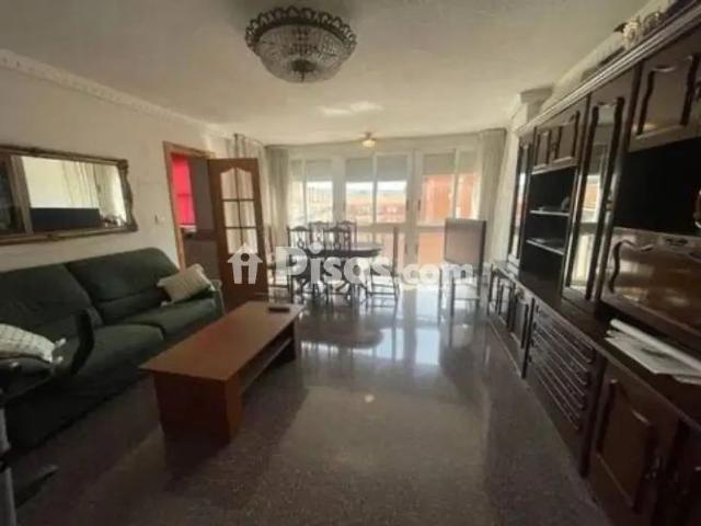 Piso en alquiler en Avenida de la Fama