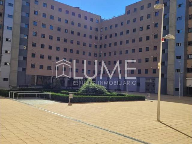 Piso en alquiler en Avenida de las Ciencias Emilio Lemos 41020
