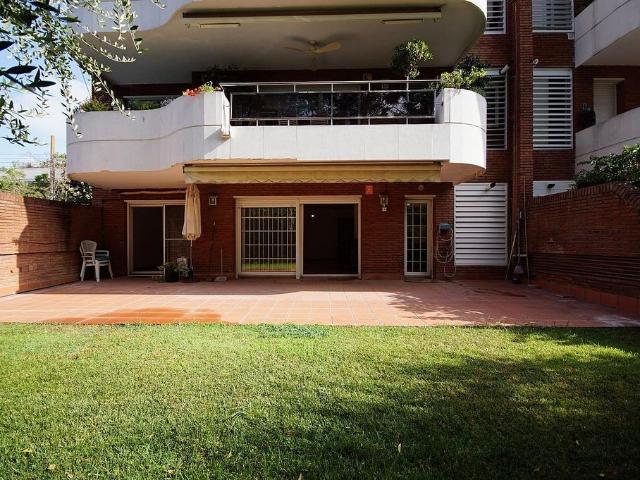 Piso en alquiler en avenida De L'enllaç, Sant Cugat del Vallès, de 107 m² 4 habitaciones por 2.540
