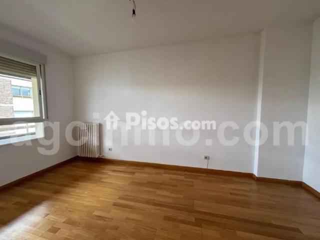 Piso en alquiler en Avenida de Miguel Ángel Blanco