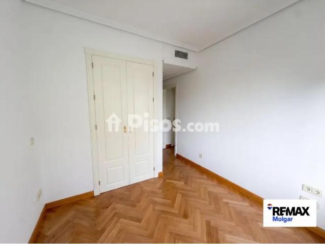 Piso en alquiler en Avenida de Séneca