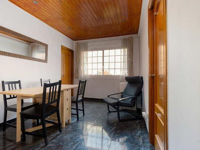 Piso en alquiler en avenida De Pi i Margall, Sant Adrià de Besos, de 62 m² 3 habitaciones por 1.300