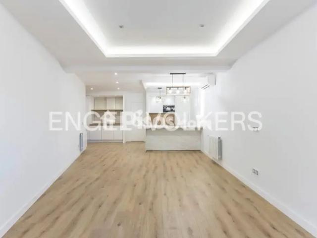 Piso en alquiler en Avenida del Mediterráneo, cerca de Calle de Walia