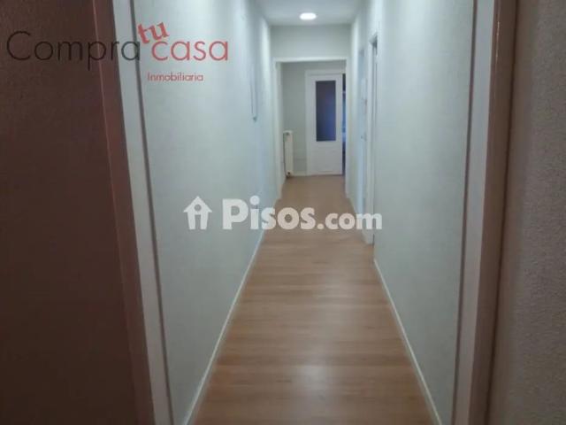 Piso en alquiler en Avenida del Acueducto