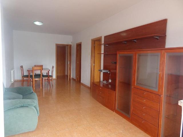 Piso en alquiler en avenida Del Rieral, Lloret de Mar, de 90 m² 2 habitaciones por 1.250
