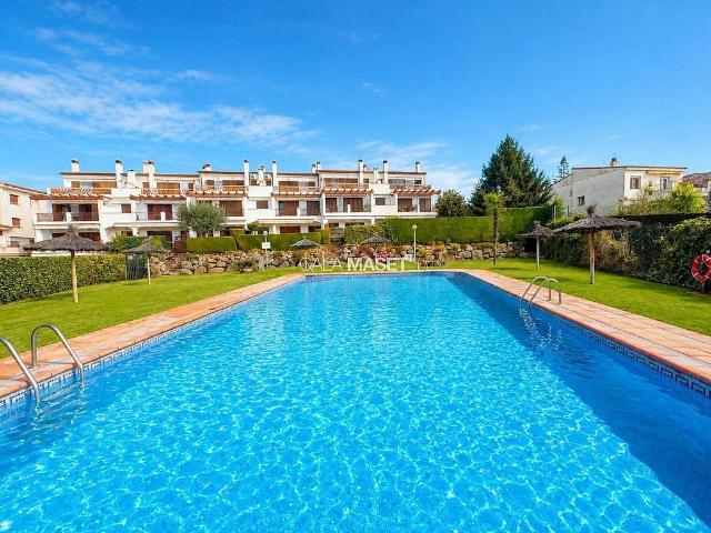 Piso en alquiler en avenida Sant, Castell Platja d´Aro, de 62 m² 2 habitaciones por 4.500