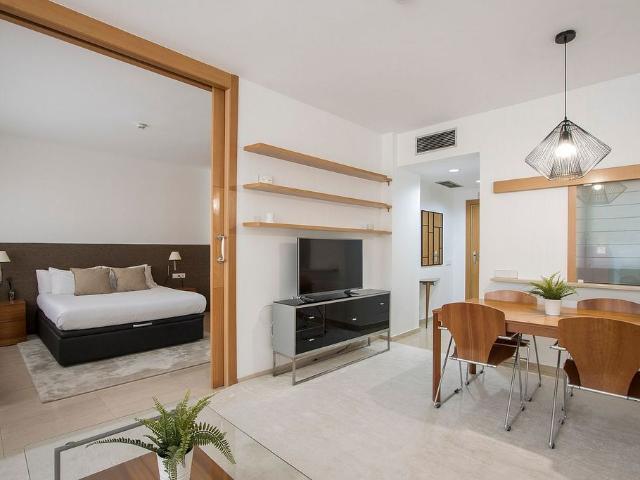 Piso en alquiler en avenida Pedralbes, Barcelona, de 55 m² 1 habitación por 2.200