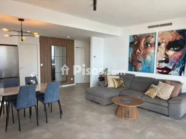 Piso en alquiler en Avinguda del Murtal