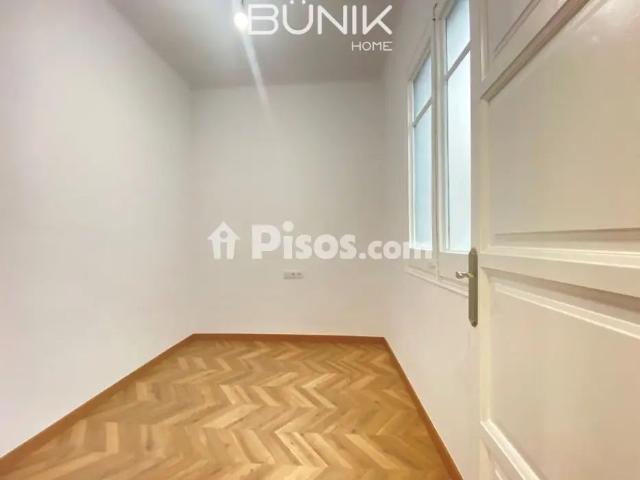 Piso en alquiler en Avinguda Diagonal, cerca de Carrer de Casanova