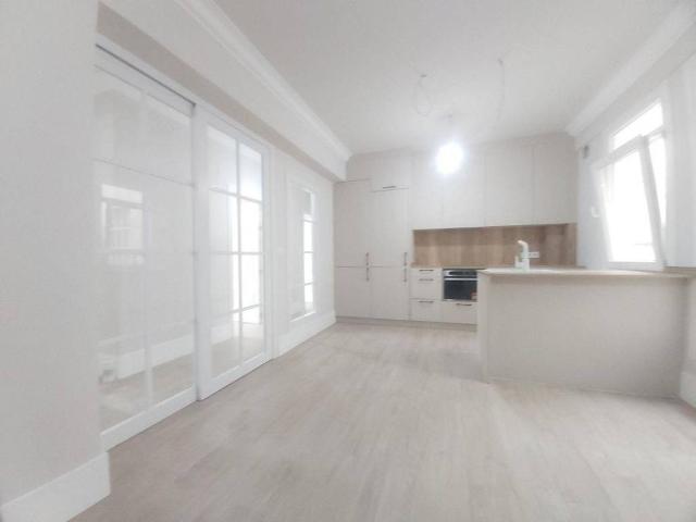 Piso en Alquiler en A Coruña