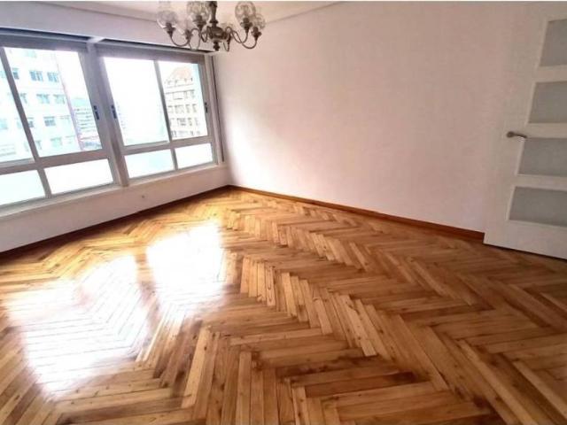 Piso en Alquiler en A Coruña