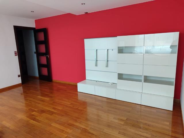 Piso en Alquiler en A Coruña La Coruña RONDA DE OUTEIRO