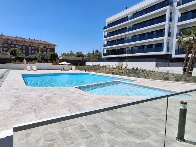 Piso en Alquiler en Abrera