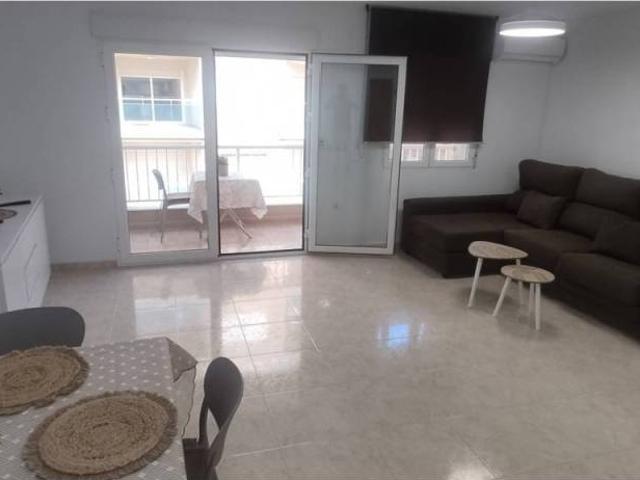 Piso en Alquiler en Águilas