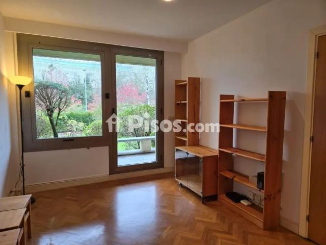 Piso en alquiler en Aiete Miramon