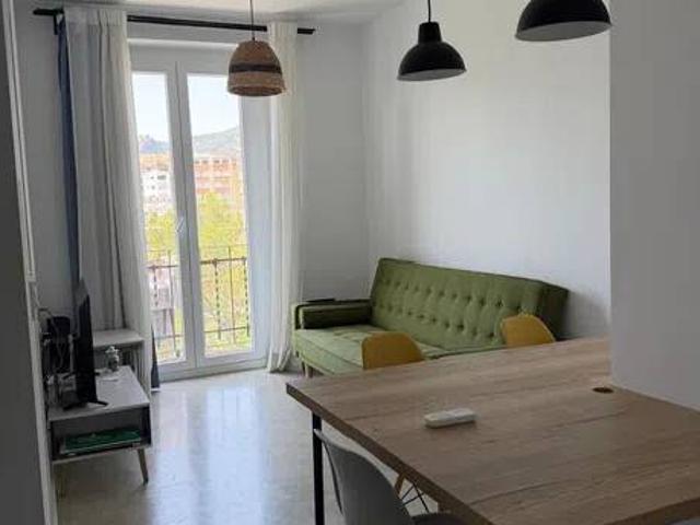 Piso en Alquiler en Alcoy Alcoi