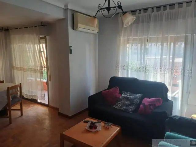 Piso en alquiler en Albacete Capital