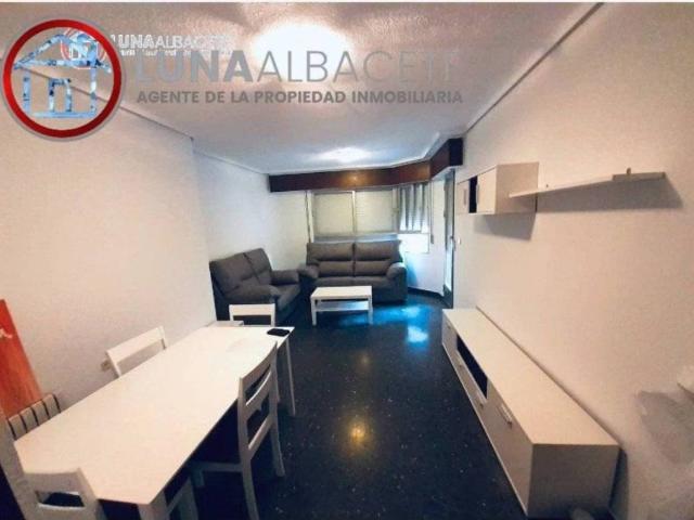 Piso en Alquiler en Albacete