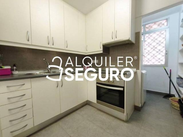 Piso en Alquiler en Alicante Alacant
