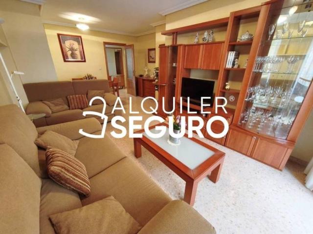 Piso en Alquiler en Alicante Alacant