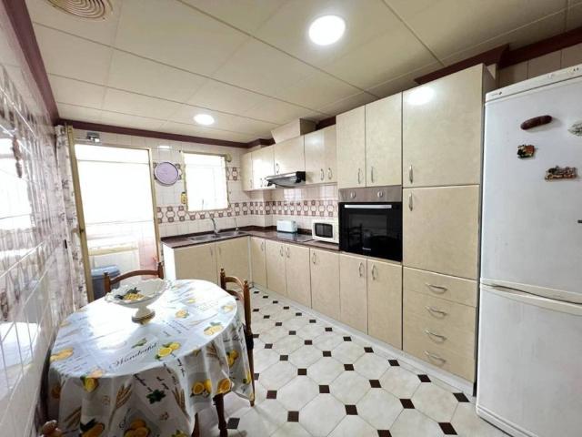 Piso en Alquiler en Alicante Alacant