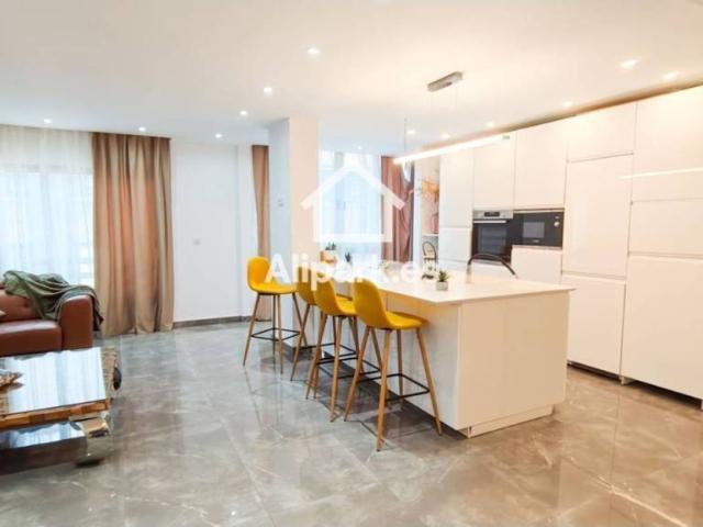 Piso en Alquiler en Alicante Alacant
