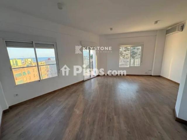 Piso en alquiler en Alicante Alacant