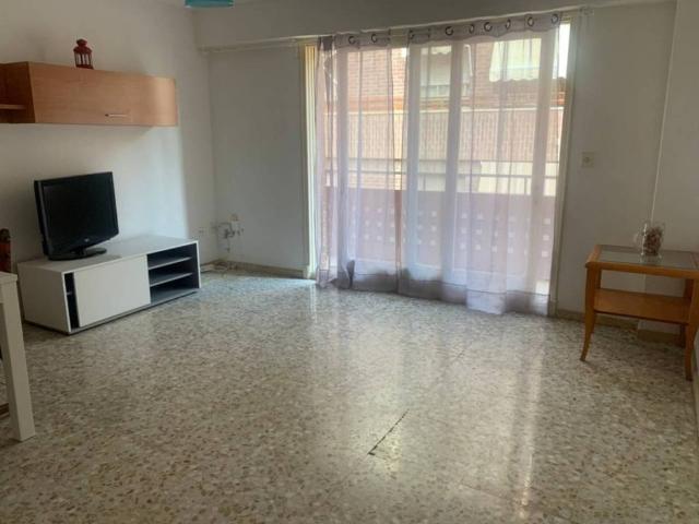 Piso en Alquiler en Alicante Alacant