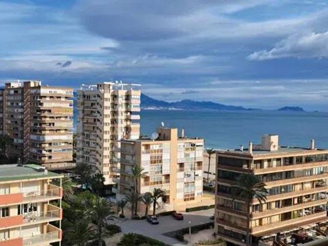 Piso en Alquiler en Alicante Alacant