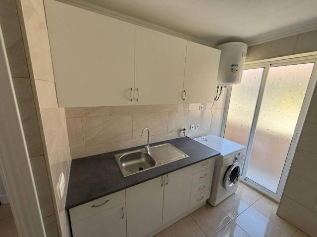 Piso en Alquiler en Alicante Alacant