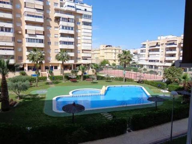 Piso en Alquiler en Alicante Alacant