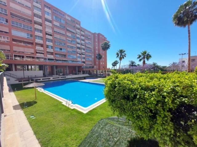 Piso en alquiler en Alicante, Babel