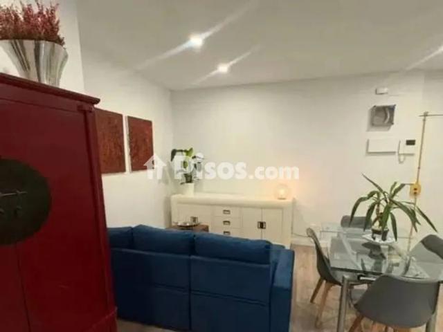 Piso en alquiler en Almagro
