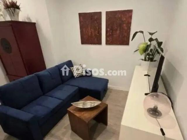 Piso en alquiler en Almagro