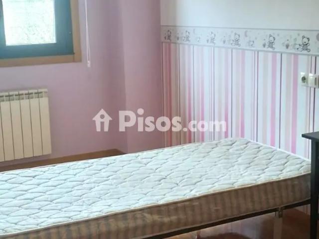 Piso en alquiler en Almeiras