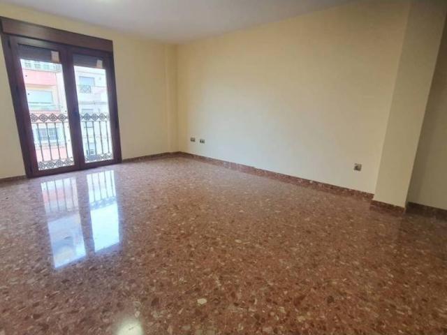 Piso en Alquiler en Almería