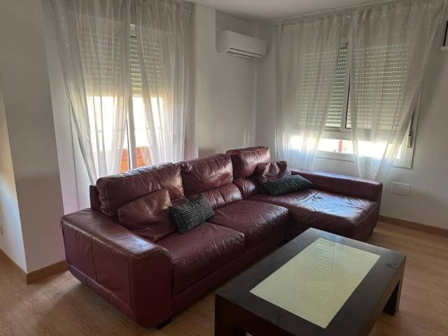 Piso en Alquiler en Almería