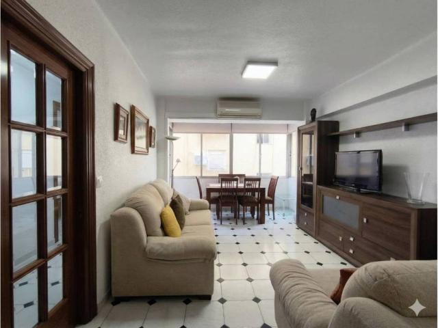 Piso en Alquiler en Almería
